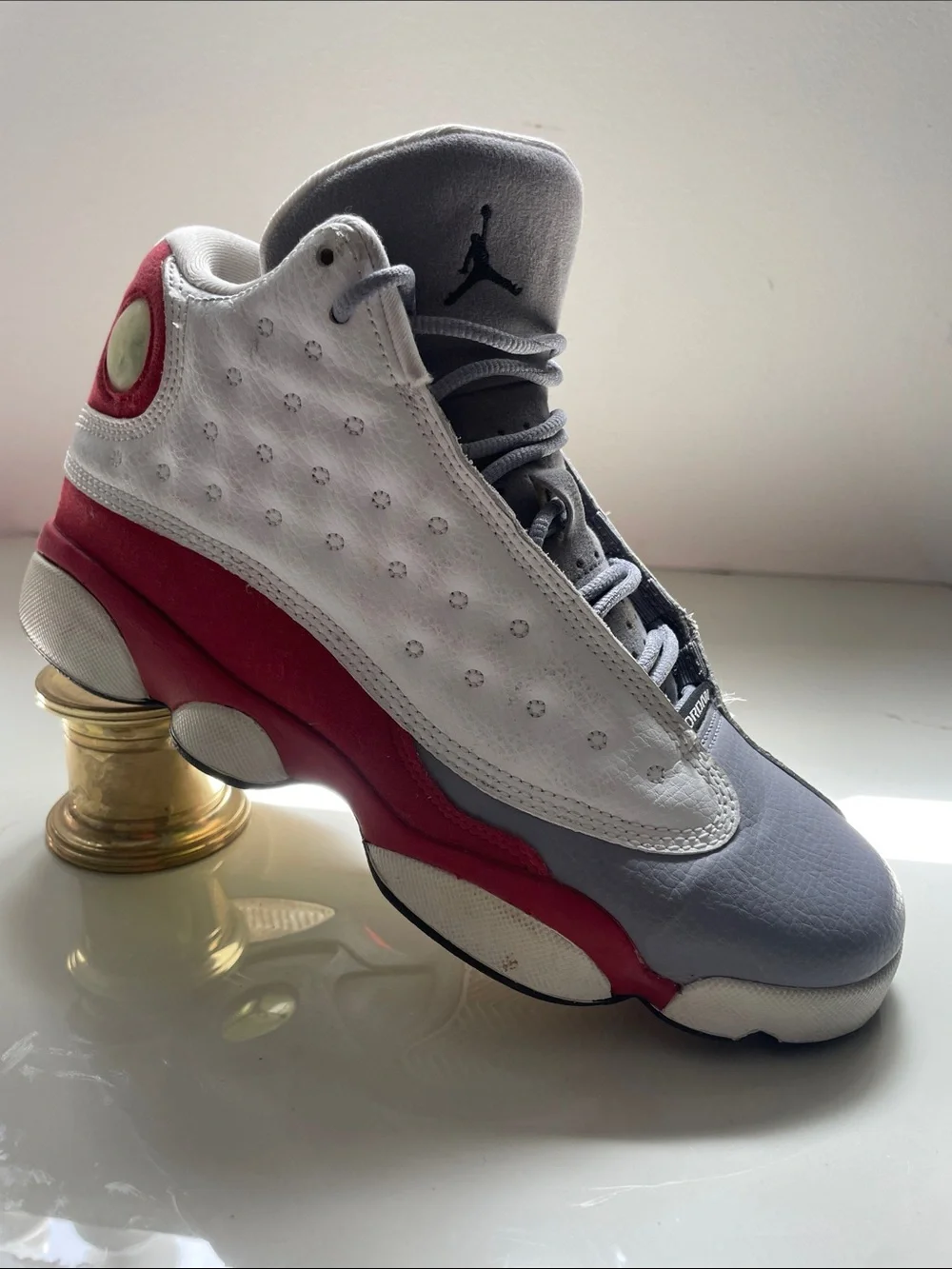 Jordan Kids Gray, White & Red Retro Sneakers 2014 sz 6 Y